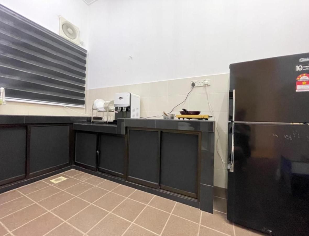 Demuji 4Br 10Pax 3Min To Ecm Kcm, Ps4 Villa กวนตัน ภายนอก รูปภาพ