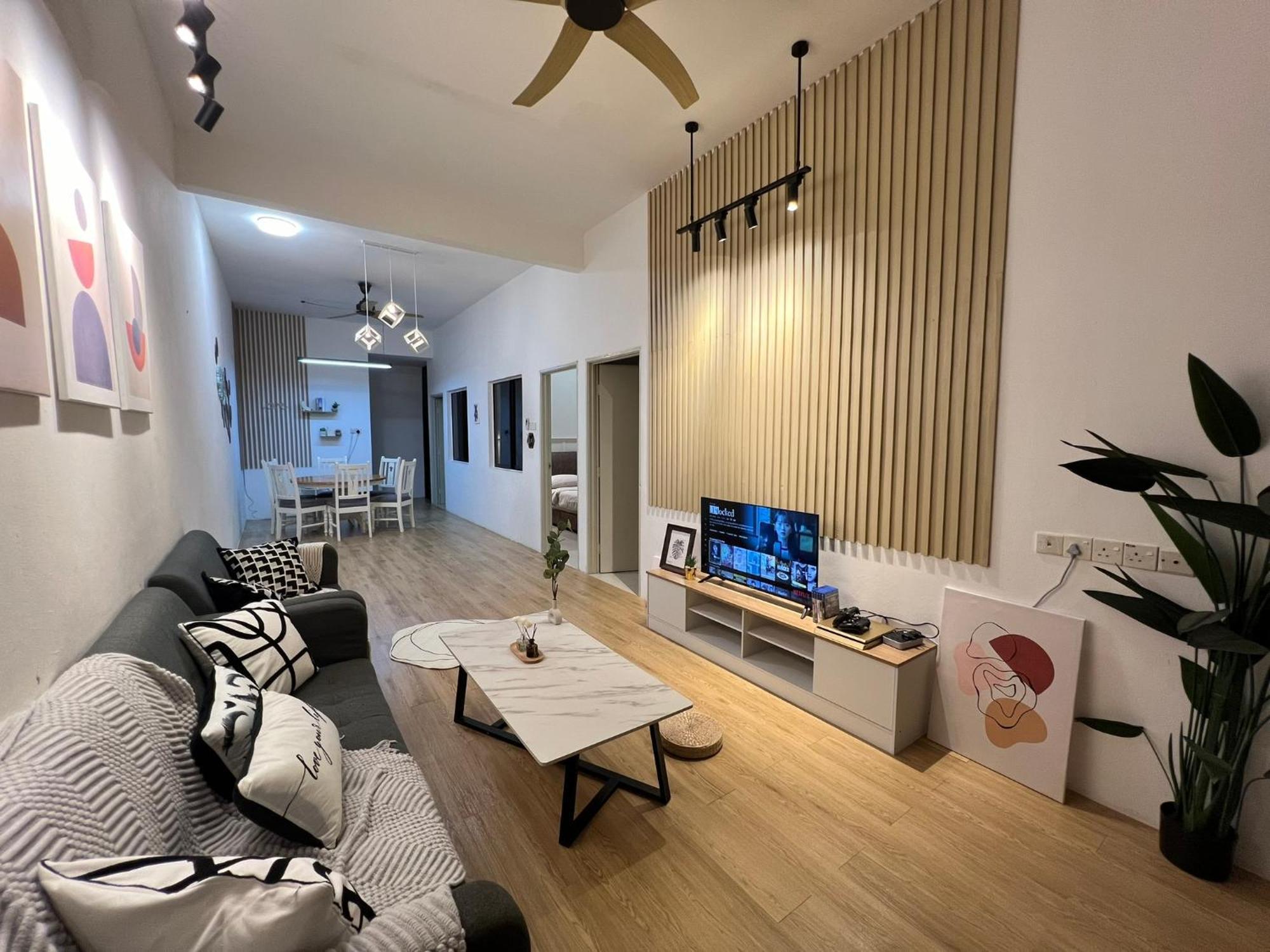 Demuji 4Br 10Pax 3Min To Ecm Kcm, Ps4 Villa กวนตัน ภายนอก รูปภาพ